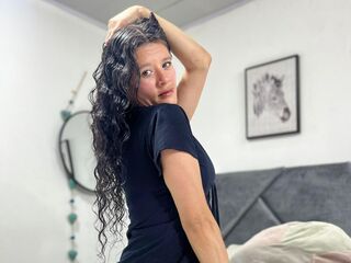 hot strip tease webcam SereneBerkles