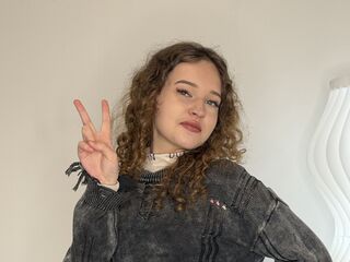 free nude webcam show SherikaMantony
