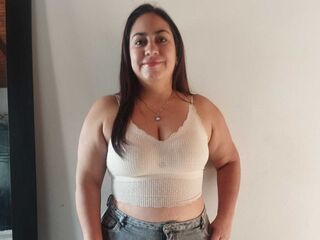 hot cam girl masturbating with vibrator ShyLunaa