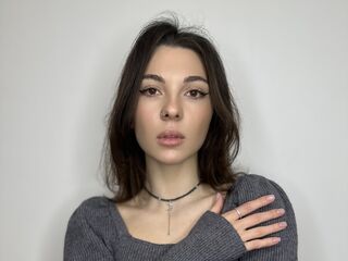 live sexshow SkyeSnow