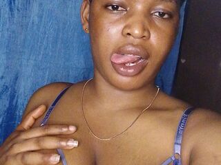 camgirl sexchat SkylerLara