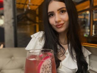 camgirl playing with dildo SofiaDolli