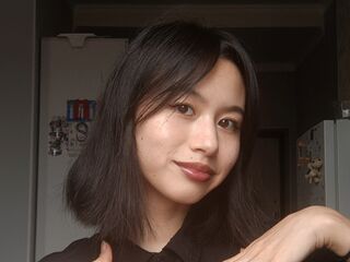 masturbating webcamgirl SofieVogel