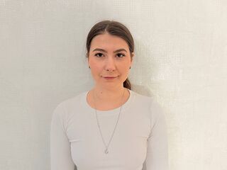 camgirl shaving pussy StephaniaKaori