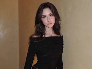 naughty camgirl masturbating with dildo SunnDeeks