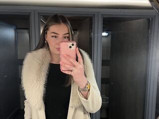webcamgirl sexchat SweetChloex