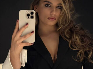 babe web cam TaHillmer