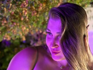 free live chat TarahZullo