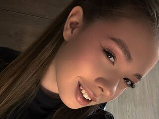 webcamgirl chat room TessaSun