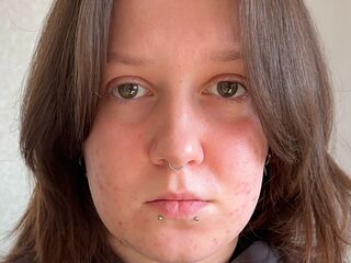 naked camgirl masturbating TieshaBevell