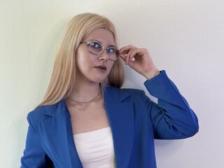 hot naked cam girl TommieMalkani