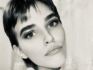 hot cam hooker UdelaHailey