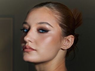 naughty videochat VerniaGrenon