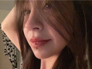 fingering camwhore VerniceFesler