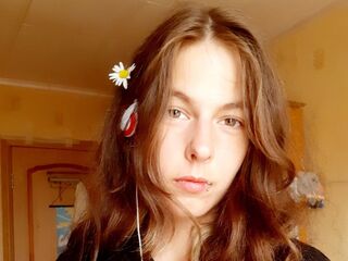 beautiful webcam girl VictorinaDelorbe