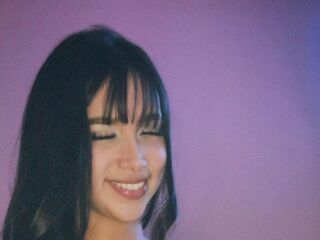 naughty cam girl fingering pussy YamiRose