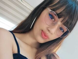 cyber sex cams YiyisMarthin